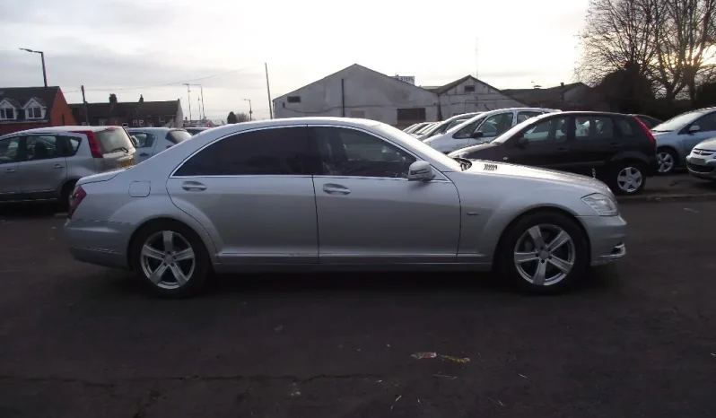 
								Mercedes Benz S Class 2010 full									