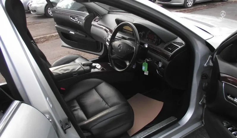 
								Mercedes Benz S Class 2010 full									