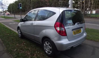 
									Mercedes-Benz A Class 2009 full								