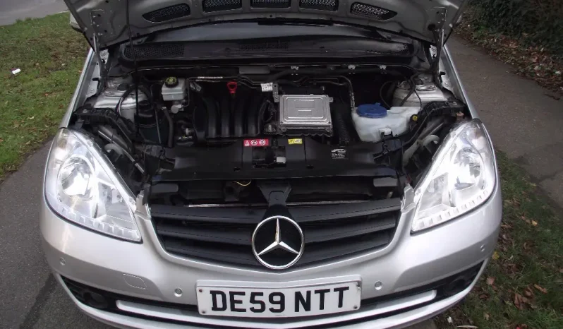 
								Mercedes-Benz A Class 2009 full									