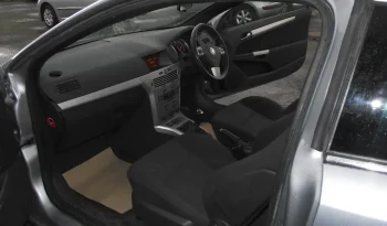 
									Vauxhall Astra 2010 full								