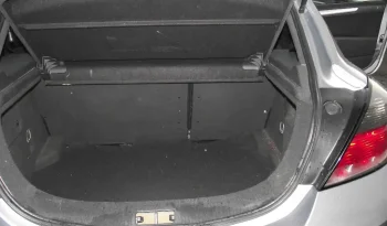 
									Vauxhall Astra 2010 full								