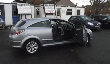 
									Vauxhall Astra 2010 full								