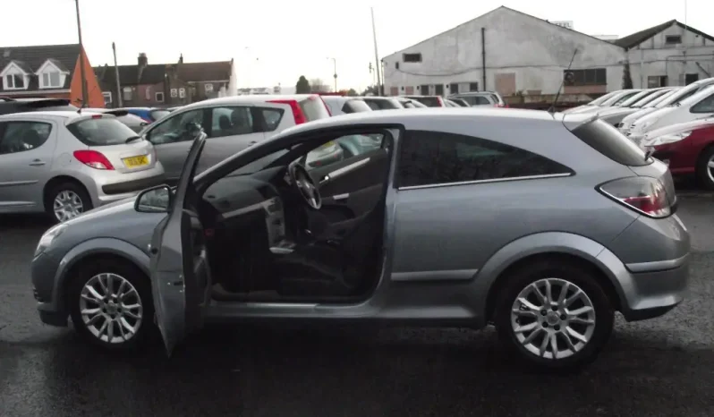 
								Vauxhall Astra 2010 full									