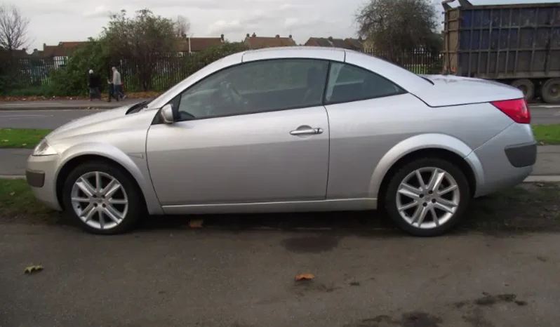 
								Renault Megane 2005 full									