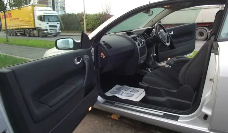 
								Renault Megane 2005 full									