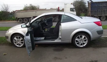 
									Renault Megane 2005 full								