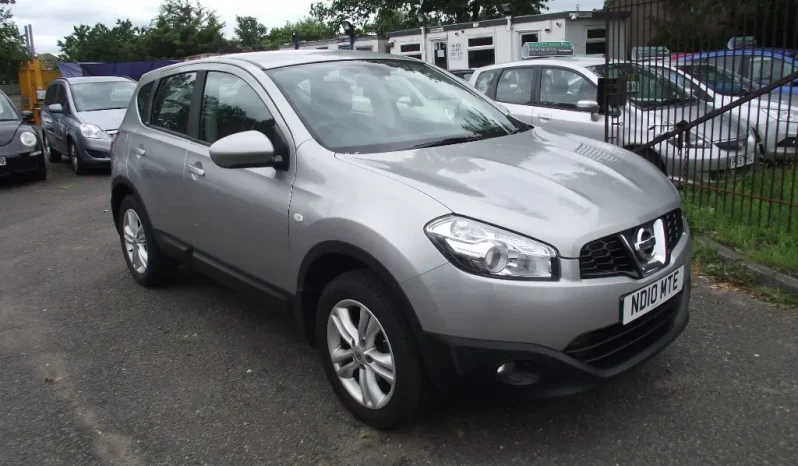 
								Nissan Qashqai 2010 full									