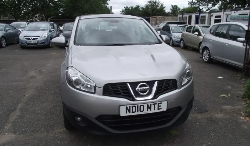 
								Nissan Qashqai 2010 full									