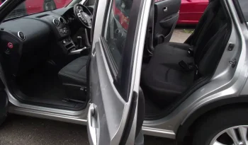 
									Nissan Qashqai 2010 full								