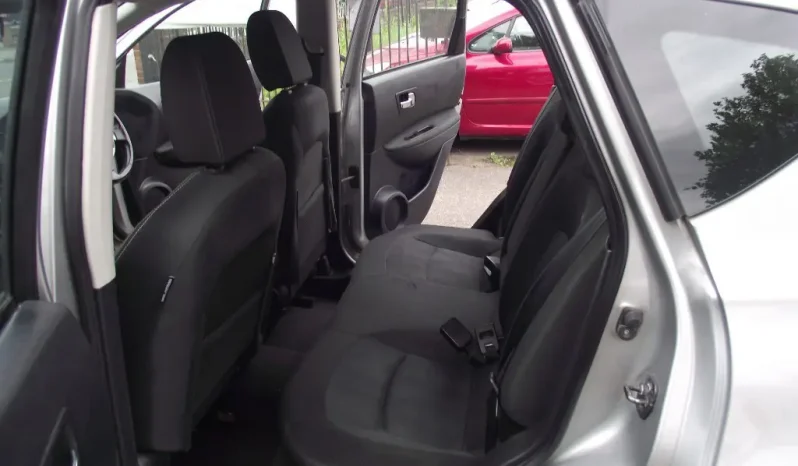 
								Nissan Qashqai 2010 full									