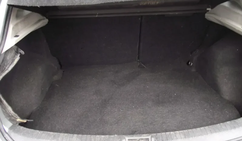 
								Nissan Qashqai 2010 full									