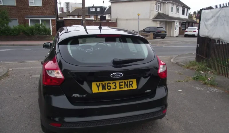 
								Ford Focus 2013 full									