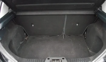 
									Ford Fiesta 2012 full								