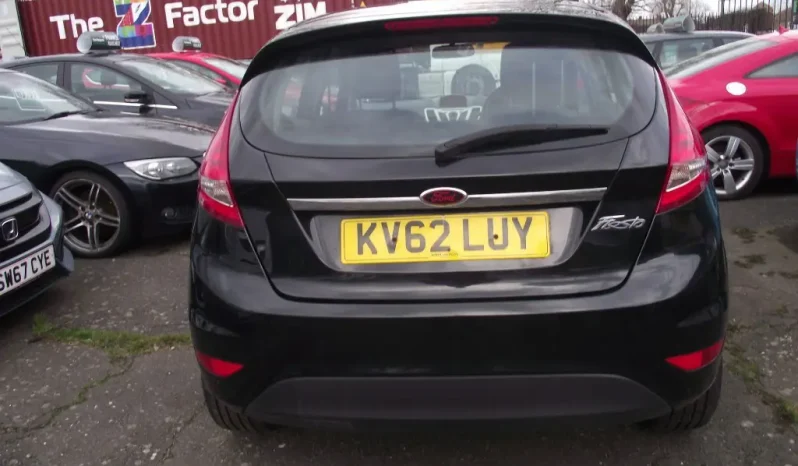 
								Ford Fiesta 2012 full									