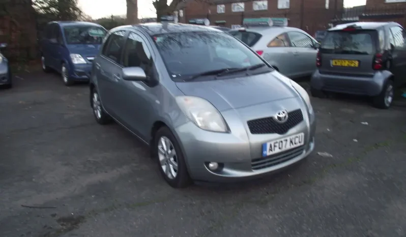 
								Toyota Yaris 2007 full									