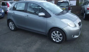 
									Toyota Yaris 2007 full								