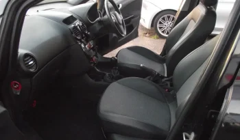 
									Vauxhall Corsa 2011 full								