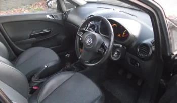 
									Vauxhall Corsa 2011 full								