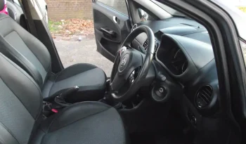 
									Vauxhall Corsa 2011 full								