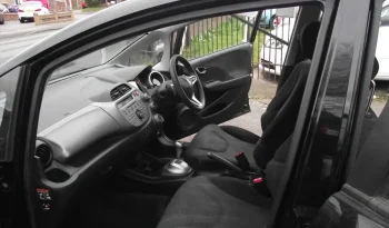 
									Honda Jazz 2010 full								