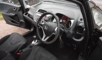 
									Honda Jazz 2010 full								