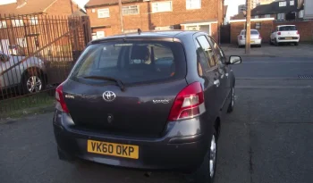 
									Toyota Yaris 2010 full								