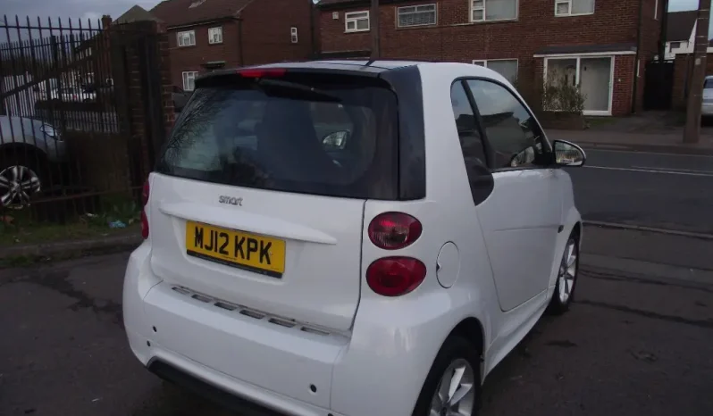
								Smart Fortwo 2012 full									