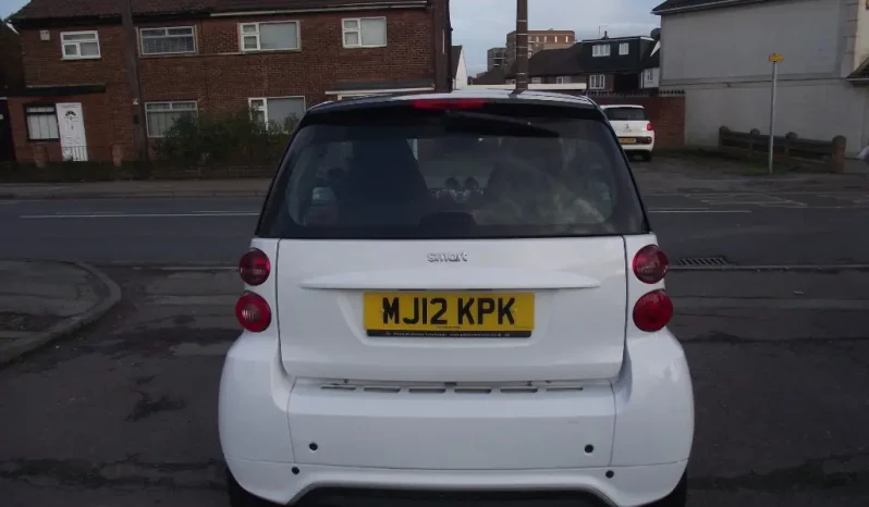 
								Smart Fortwo 2012 full									