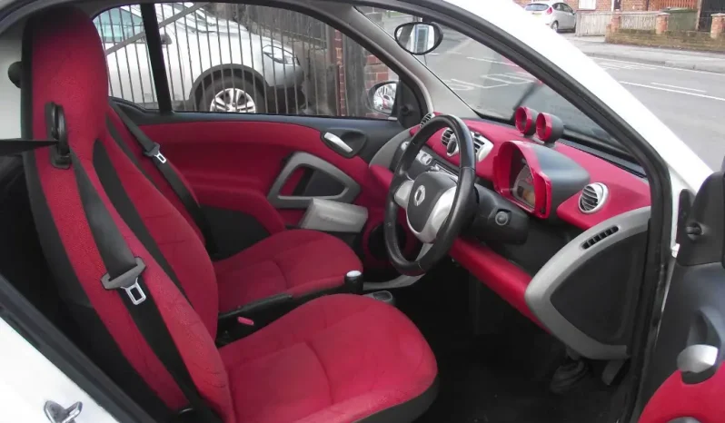 
								Smart Fortwo 2012 full									