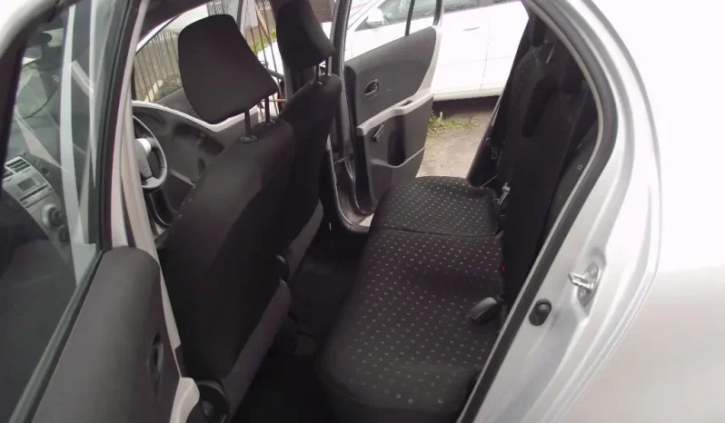 
								Toyota Yaris 2008 full									