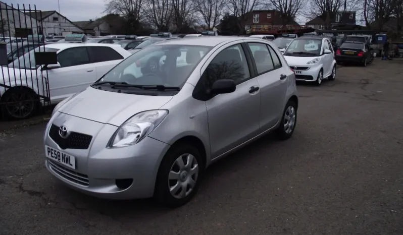 
								Toyota Yaris 2008 full									