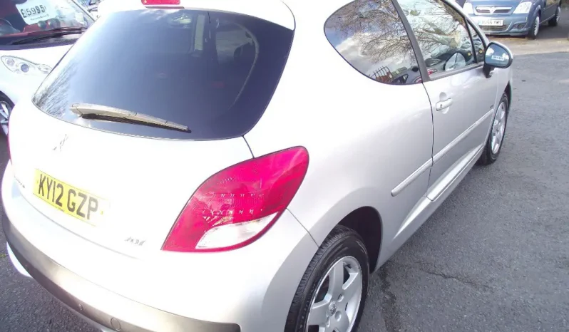 
								Peugeot 207 2012 full									