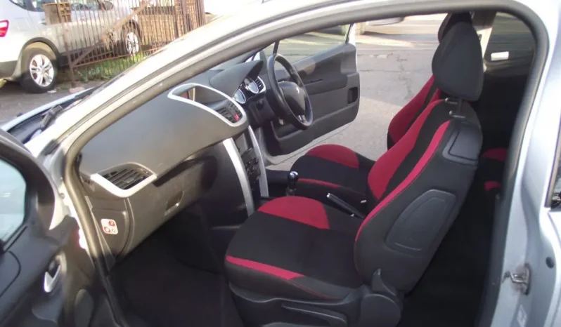 
								Peugeot 207 2012 full									