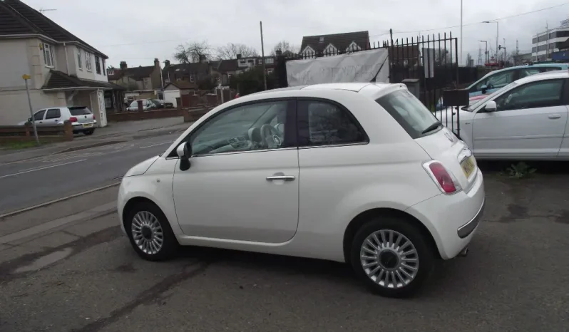 
								Fiat 500 full									