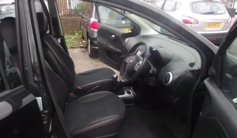 
								Nissan Note 2011 full									