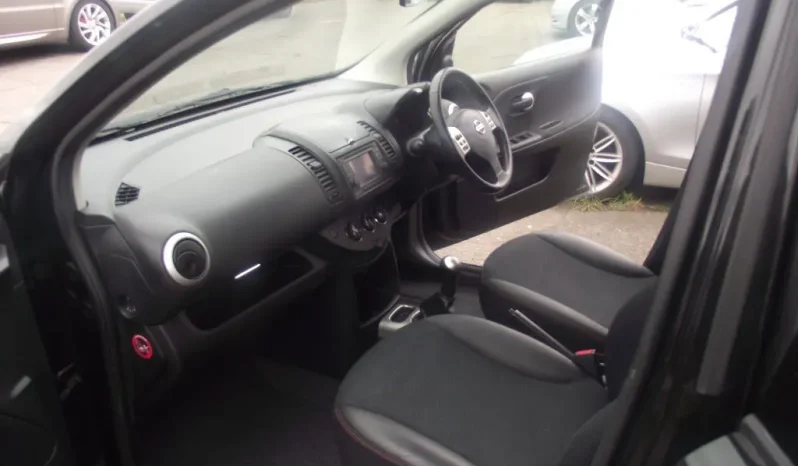 
								Nissan Note 2011 full									