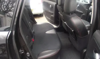 
									Nissan Note 2011 full								