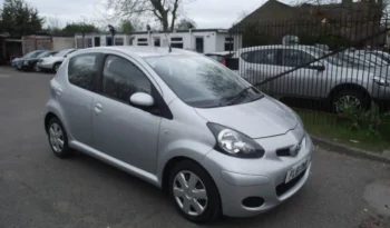 
									Toyota Aygo 2011 full								