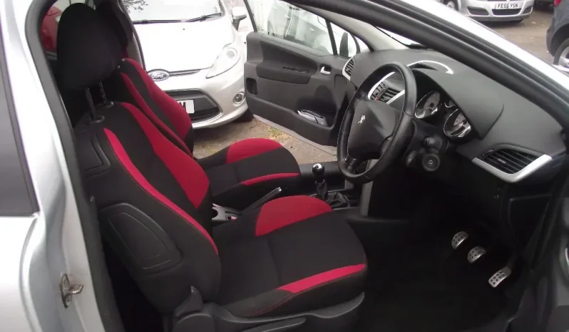 
								Peugeot 207 2012 full									