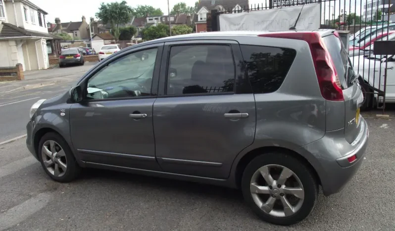 
								Nissan Note 2011 full									