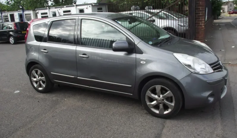 
								Nissan Note 2011 full									