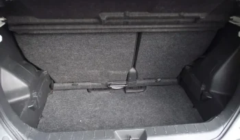 
									Nissan Note 2011 full								