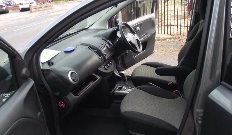 
								Nissan Note 2011 full									