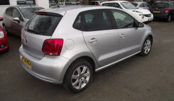 
									Volkswagen Polo 2011 full								