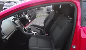 
									Vauxhall Astra 2014 full								