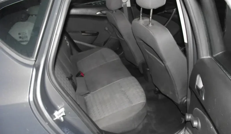 
								Vauxhall Astra 2014 full									