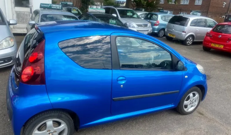 
								Peugeot 107 2013 full									