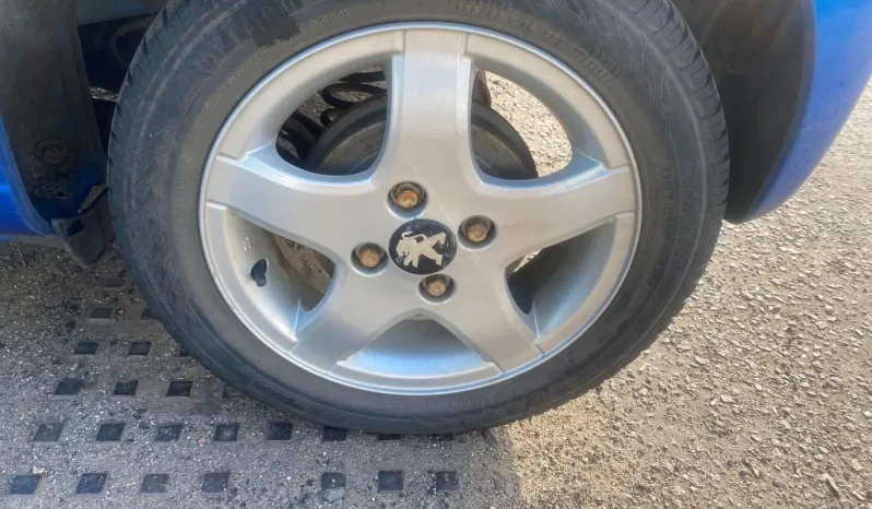 
								Peugeot 107 2013 full									