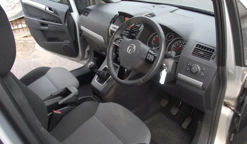 
								Vauxhall Zafira 2012 full									